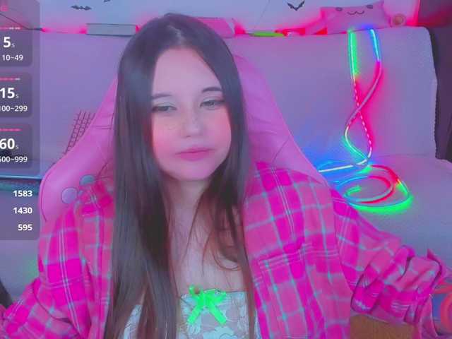 LittleKitsune's BongaCams show and profile