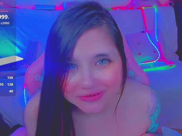 LittleKitsune's BongaCams show and profile