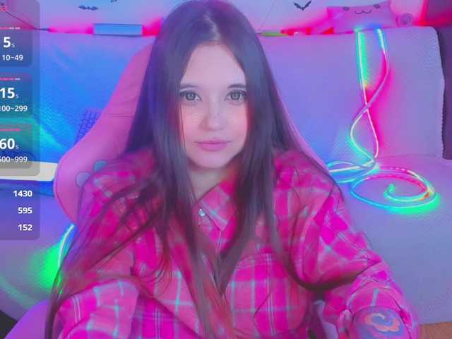 LittleKitsune's BongaCams show and profile