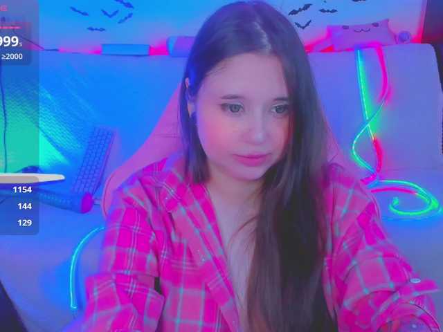 LittleKitsune's BongaCams show and profile