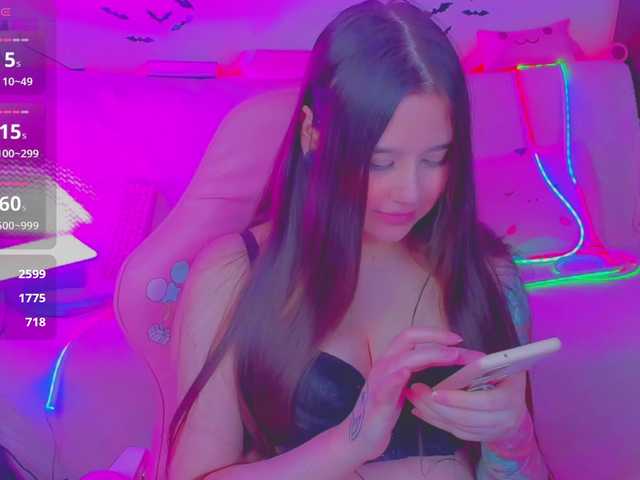 LittleKitsune's BongaCams show and profile