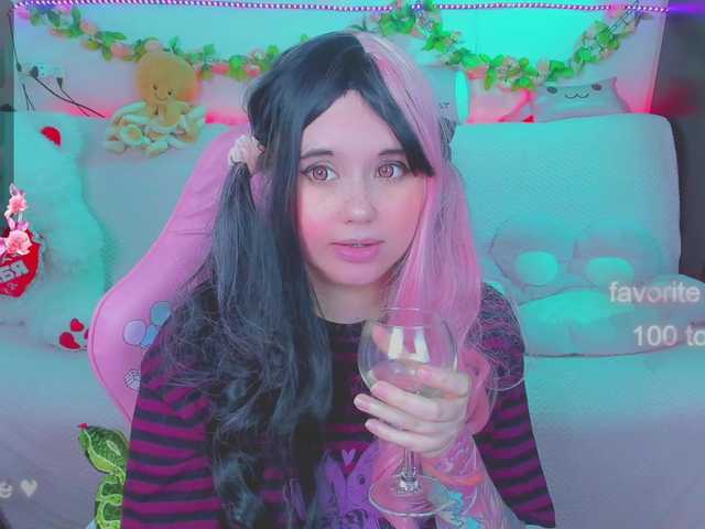  LittleKitsune chat room