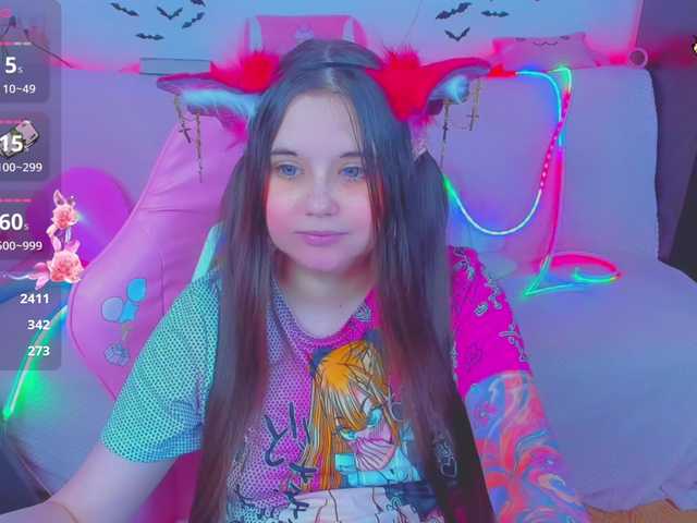 LittleKitsune's BongaCams show and profile