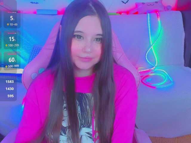 LittleKitsune's BongaCams show and profile