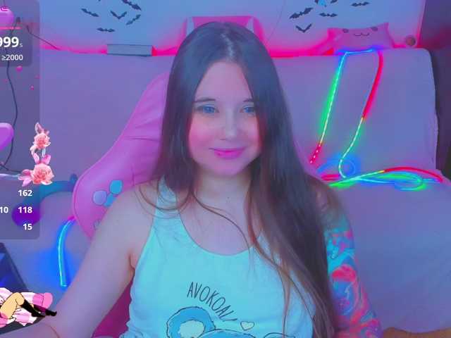 LittleKitsune's BongaCams show and profile