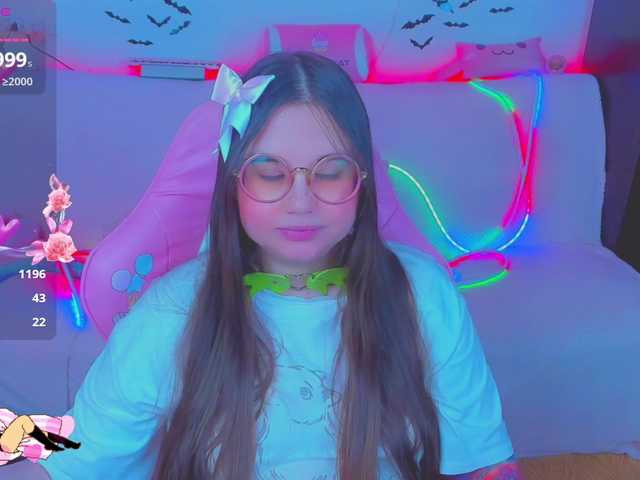 LittleKitsune's BongaCams show and profile