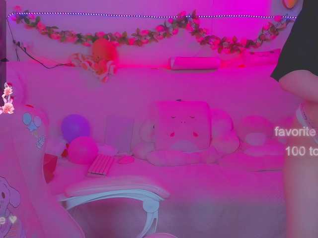  LittleKitsune chat room