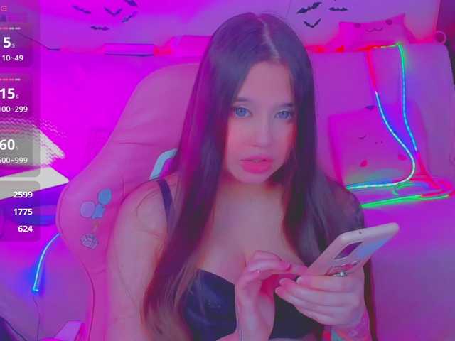 LittleKitsune's BongaCams show and profile