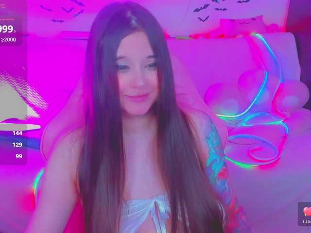 LittleKitsune's BongaCams show and profile