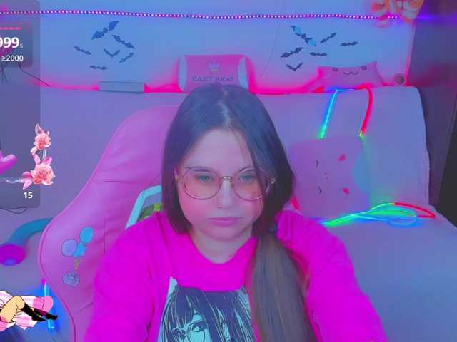 LittleKitsune's BongaCams show and profile