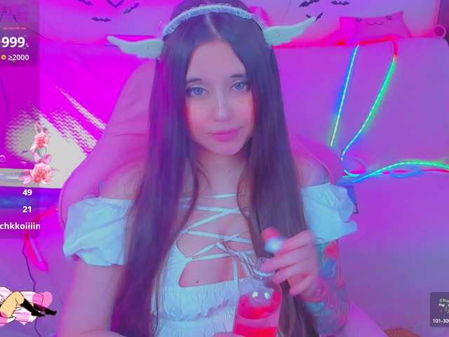 LittleKitsune's BongaCams show and profile