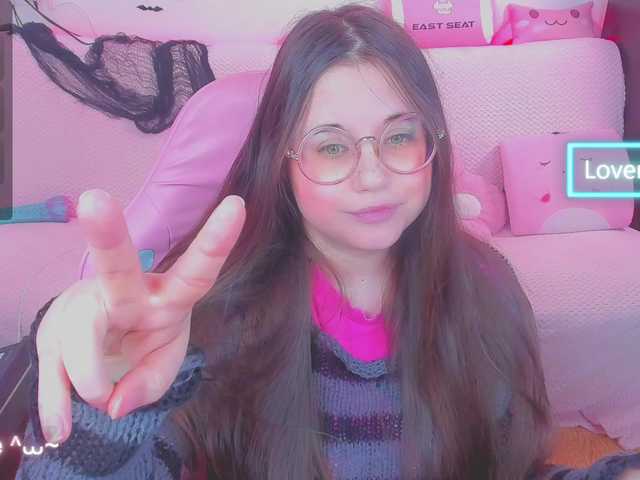 LittleKitsune's BongaCams show and profile