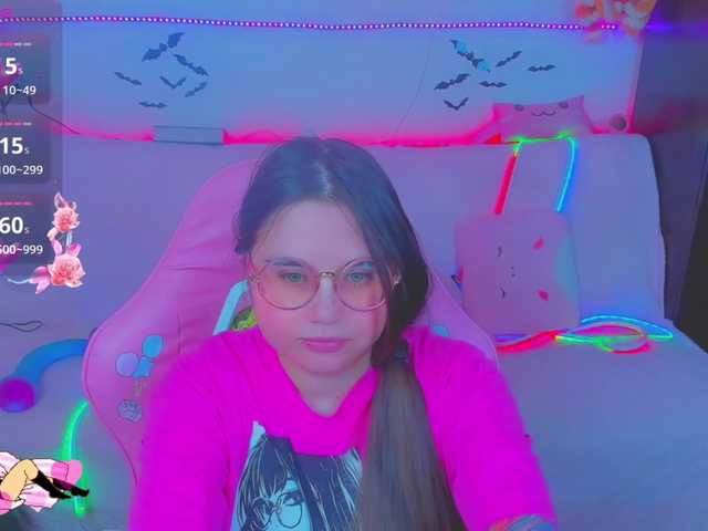 LittleKitsune's BongaCams show and profile