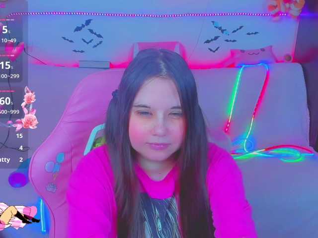 LittleKitsune's BongaCams show and profile