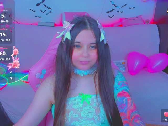 LittleKitsune's BongaCams show and profile