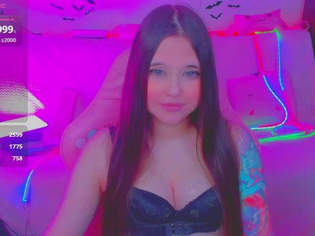 LittleKitsune live cam profile