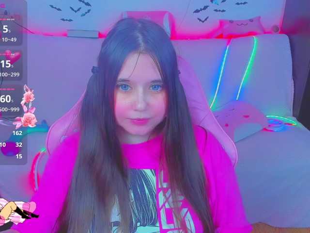 LittleKitsune's BongaCams show and profile