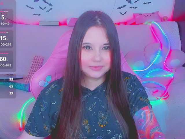 LittleKitsune's BongaCams show and profile