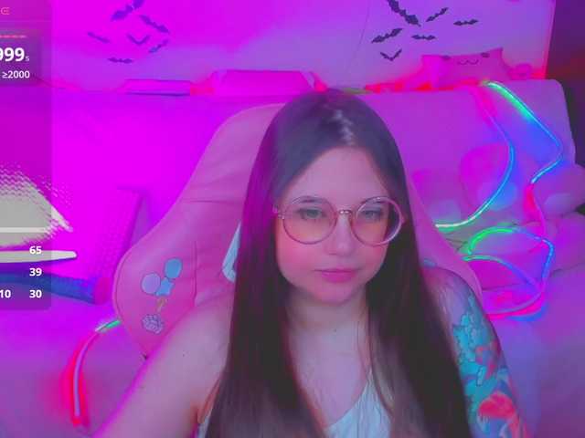 LittleKitsune's BongaCams show and profile