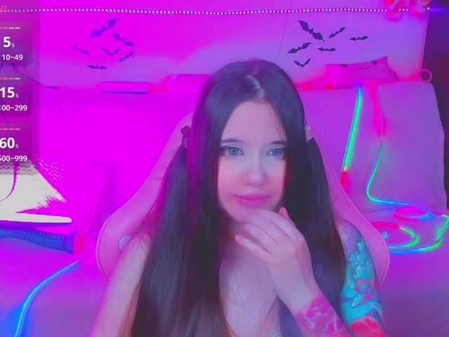 LittleKitsune's BongaCams show and profile