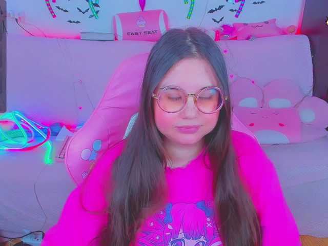 LittleKitsune's BongaCams show and profile