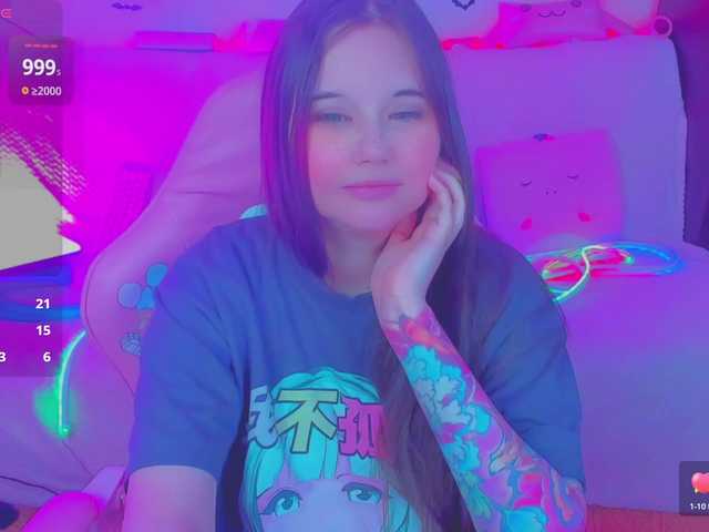 LittleKitsune live cam profile