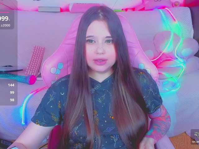 LittleKitsune's BongaCams show and profile