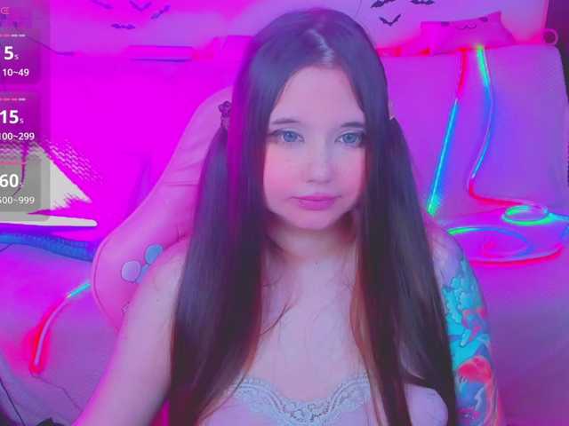 LittleKitsune's BongaCams show and profile