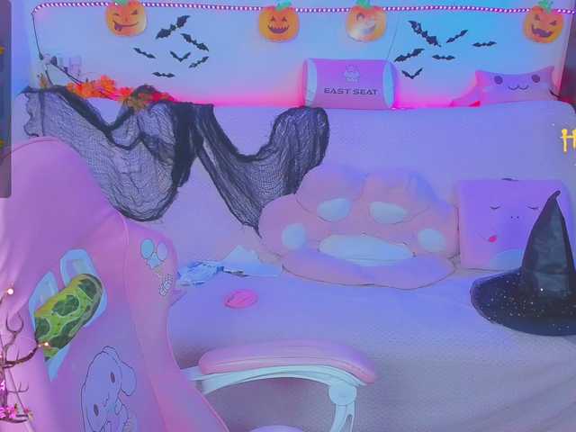  LittleKitsune chat room