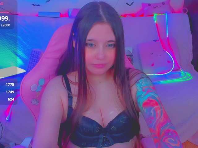 LittleKitsune's BongaCams show and profile