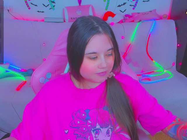 LittleKitsune's BongaCams show and profile