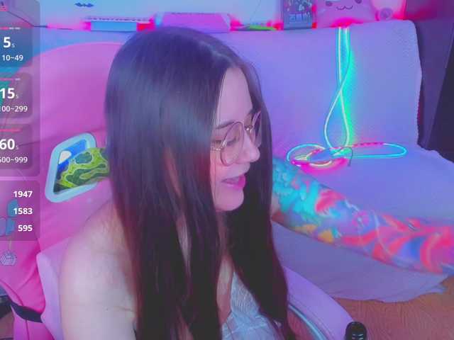 LittleKitsune's BongaCams show and profile