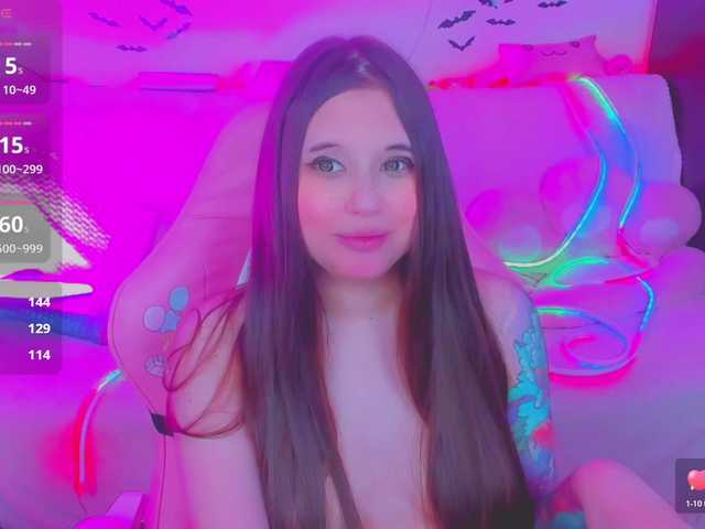 LittleKitsune's BongaCams show and profile