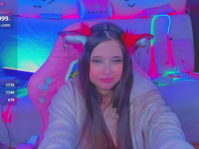 LittleKitsune live cam profile