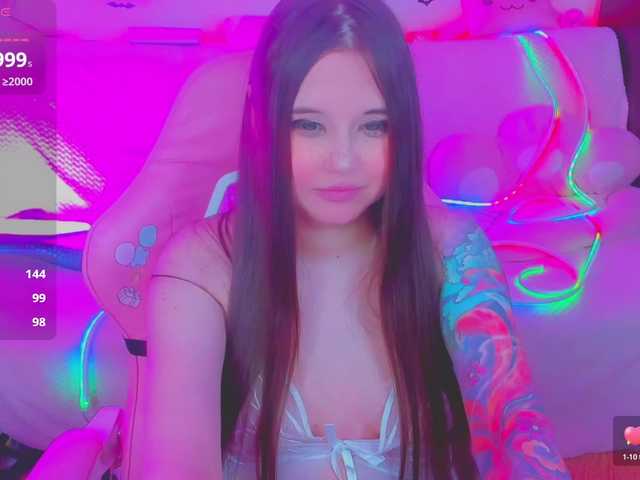 LittleKitsune's BongaCams show and profile