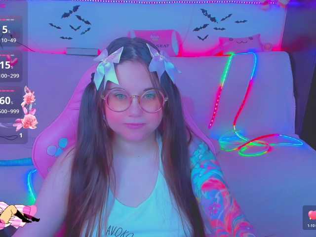 LittleKitsune's BongaCams show and profile