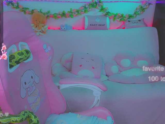  LittleKitsune chat room