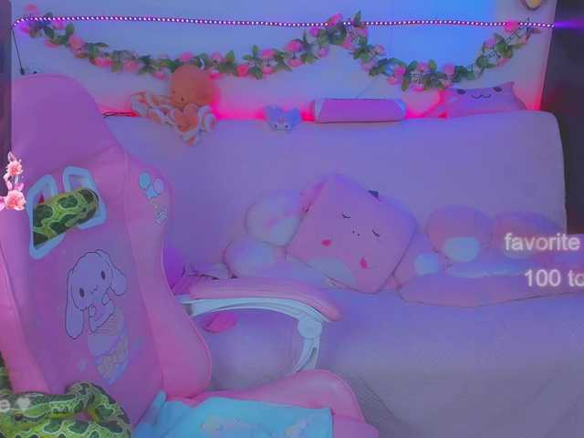  LittleKitsune chat room