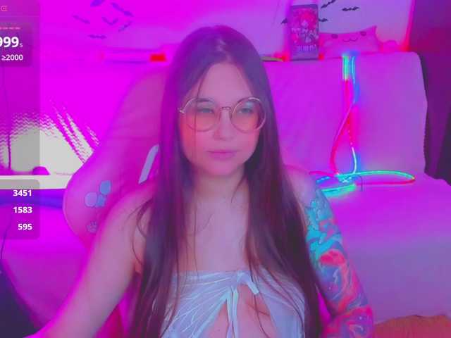 LittleKitsune's BongaCams show and profile