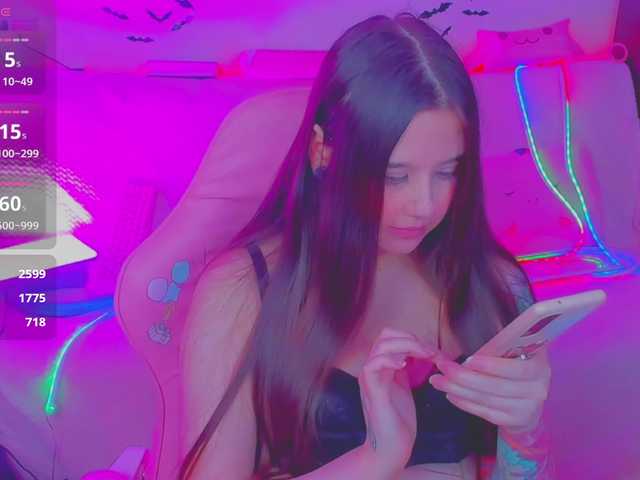 LittleKitsune's BongaCams show and profile