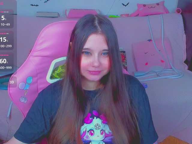 LittleKitsune live cam profile