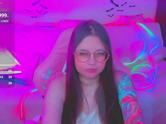 LittleKitsune's BongaCams show and profile