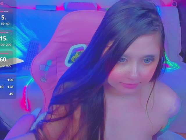 LittleKitsune's BongaCams show and profile