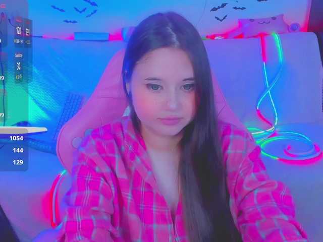 LittleKitsune's BongaCams show and profile