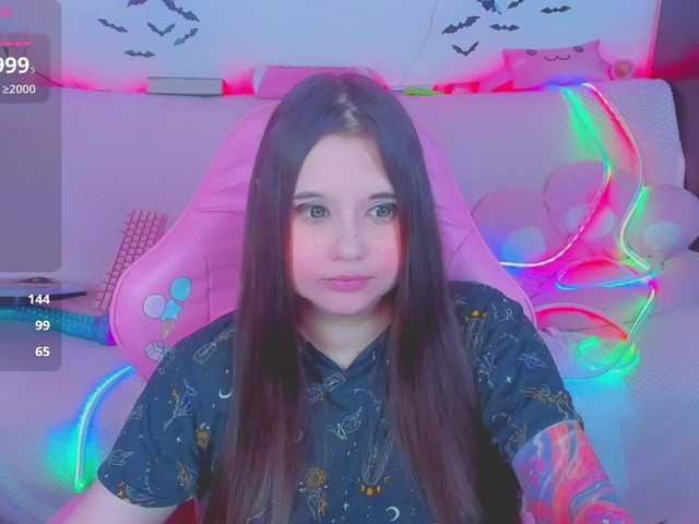 LittleKitsune's BongaCams show and profile