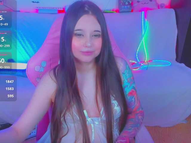 LittleKitsune's BongaCams show and profile