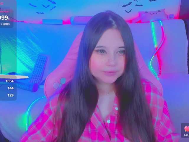 LittleKitsune's BongaCams show and profile