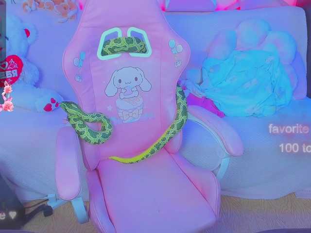  LittleKitsune chat room