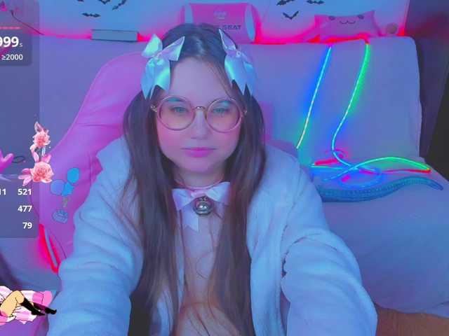 LittleKitsune's BongaCams show and profile