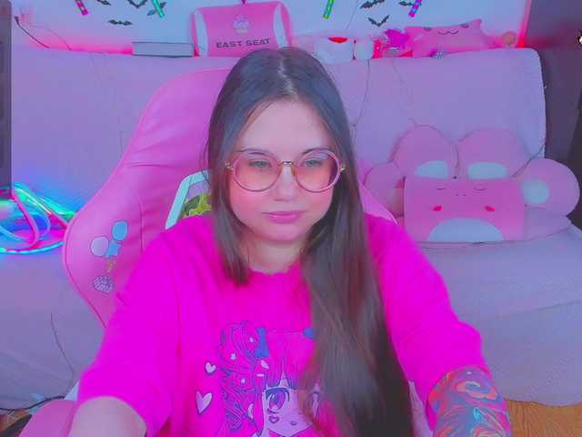 LittleKitsune's BongaCams show and profile